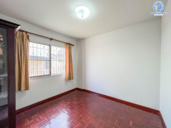 *****ทาวน์เฮ้าส์มือสองย่านนนทบุรี ม.ศุภาลัยวิลล์ รัตนาธิเบศร์ เนื้อที่มากถึง 21 ตร.ว. ฟังก์ชัน 3 ห้องนอน 2 ห้องน้ำ 1 ที่จอดรถ บ้านสภาพพร้อมอยู่ บนทำเลโซนเมือง เดินทางสะดวกเชื่อมต่อถ.รัตนาธิเบศร์ ถ.ติวานนท์ และสนามบินน้ำ เพียง 10 นาทีก็ถึงรถไฟฟ้าสายสีม่วง "สถานีศูนย์ราชการนนทบุรี" ใกล้ทางด่วน "งามวงศ์วาน"